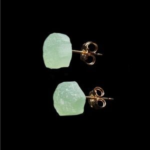 🆕 New Raw Prehnite Crystal Stud Gemstone Earrings
